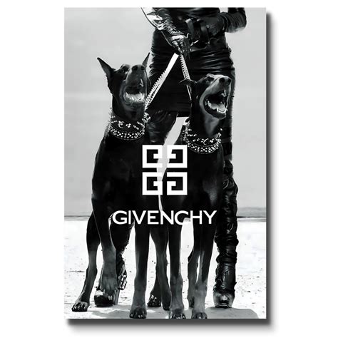 givenchy dogs.